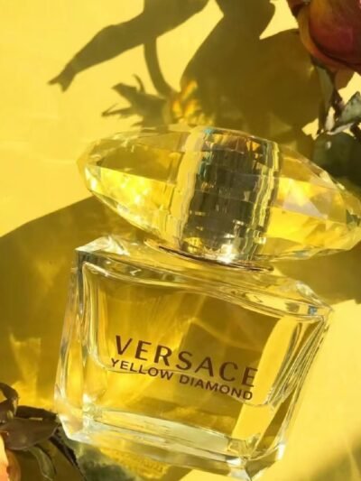 VERSACE  Golden Diamond  5ML